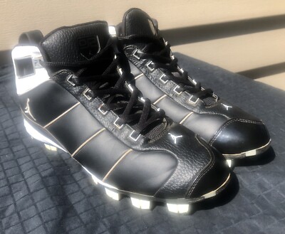 jeter baseball cleats
