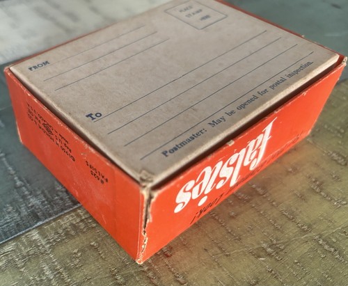 1950 FALSIES "For The Glamor LOOK" Teeth with Box by H FISHLOVE CO CHICAGO