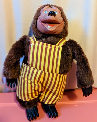 showbiz pizza plush