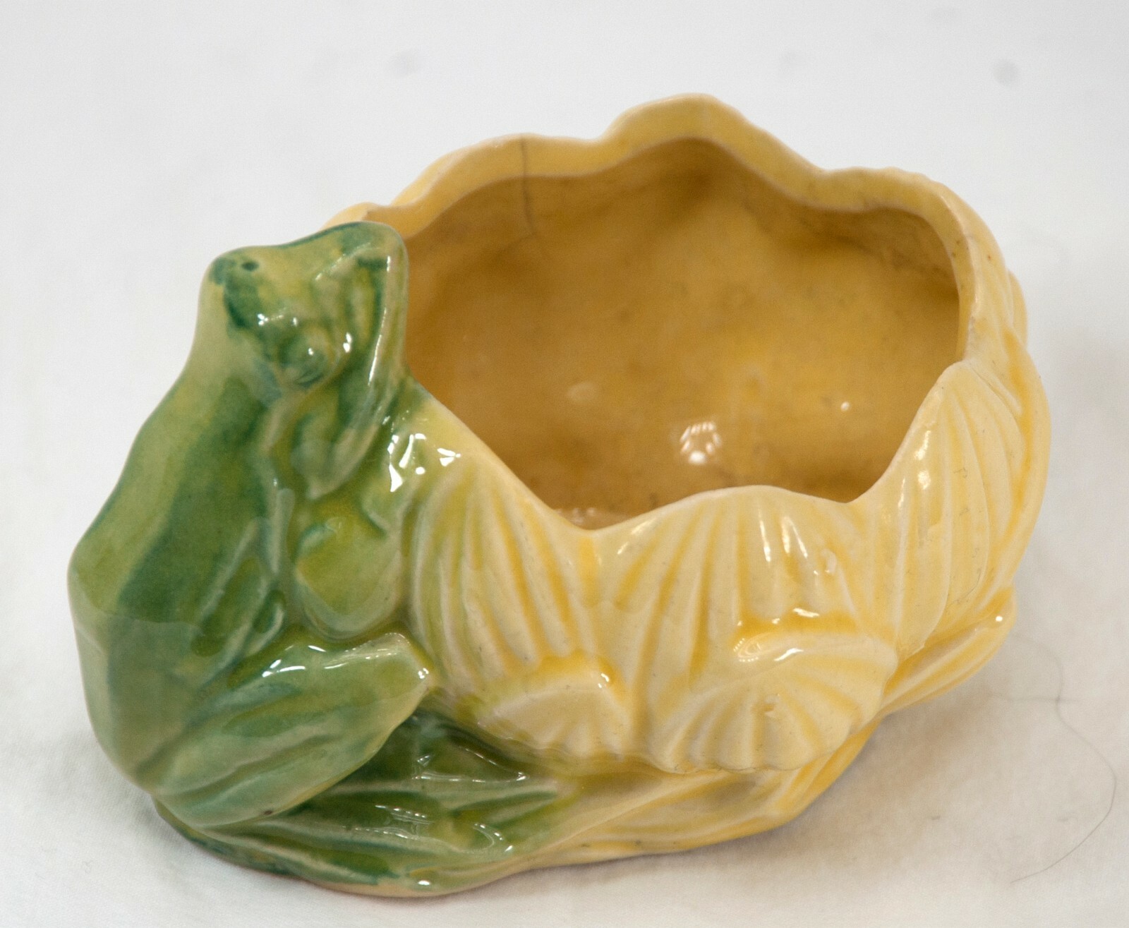 Vintage McCoy Pottery Green Frog Lotus Yellow Flower Planter Bowl Décor Dish