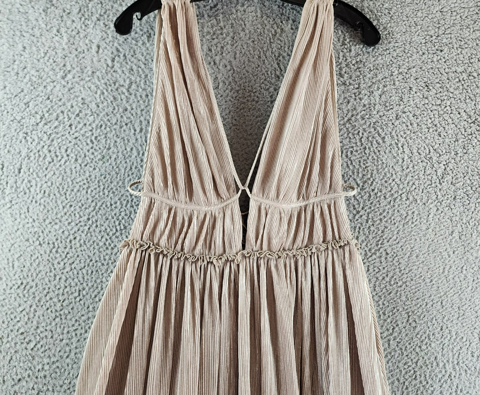 Jonathan Simkhai Plisse Lame Goddess Gown Women's M Champagne Back Zip Closure - Picture 3 of 14