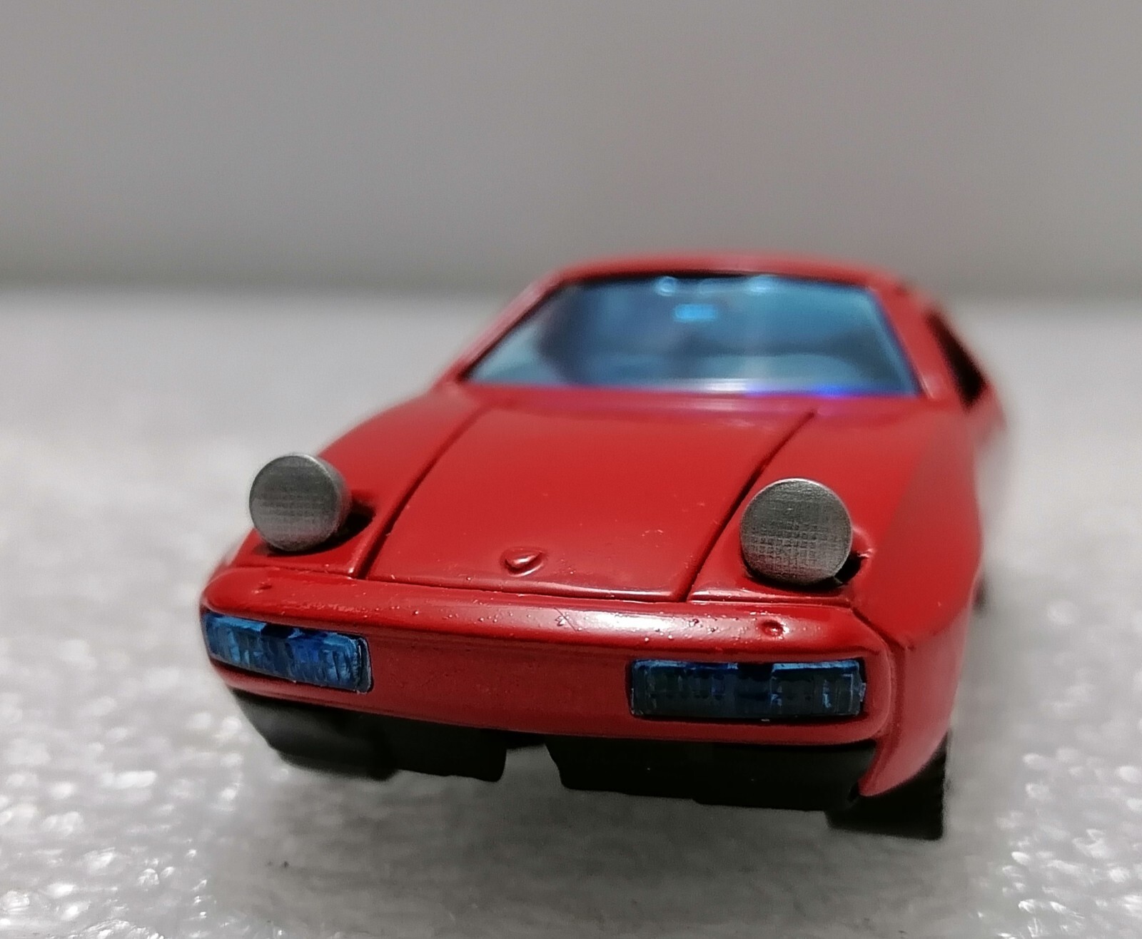 ポルシェ 928 ミニカー Vintage Porsche ヴィンテージ PORSCHE 928 1978 - Vintage 1:43 Scale model , K.K.Sakura
