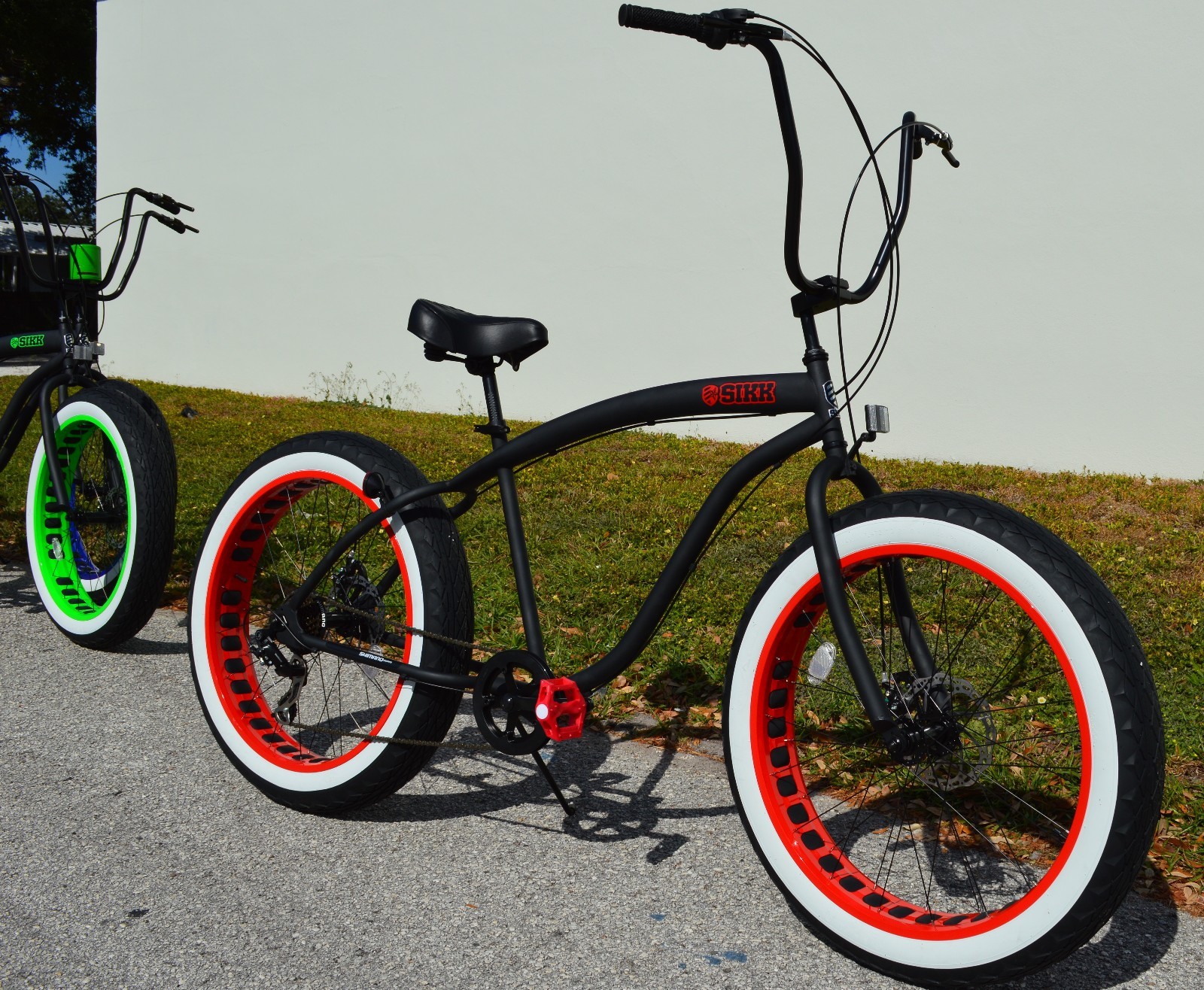 Fat Tire Beach Cruiser Bike ?? SIKK Black w Red Rim WW Tires 7 SPEED-CUTOUT RIMS