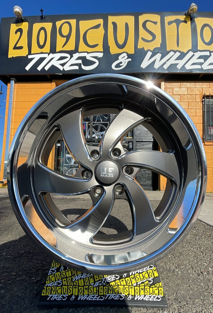 4 US MAGS DESPERADO U133 20X8 20X9.5 6X139.7 6 LUG CHEVY C