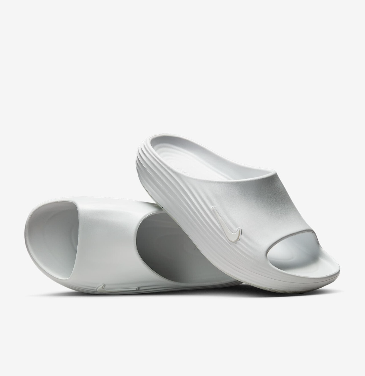 Nike Women's ReactX Rejuven8 Beige HV5062-100 | FOOTDISTRICT
