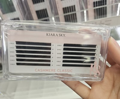 Kiara Sky Lash Extensions Cashmere Classic Thickness 0.15 Curl D Length 08mm CLD