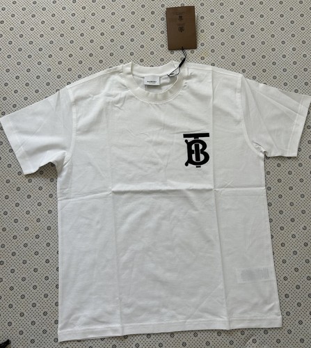 新品タグ付き　Burberry Tシャツ　120 ボーイズ ポロシャツ＆Tシャツ | Burberry® 公式サイト