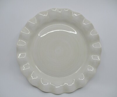 COTON COLORS SIGNATURE WHITE RUFFLE DINNER PLATE - 11 3/8''  0410J