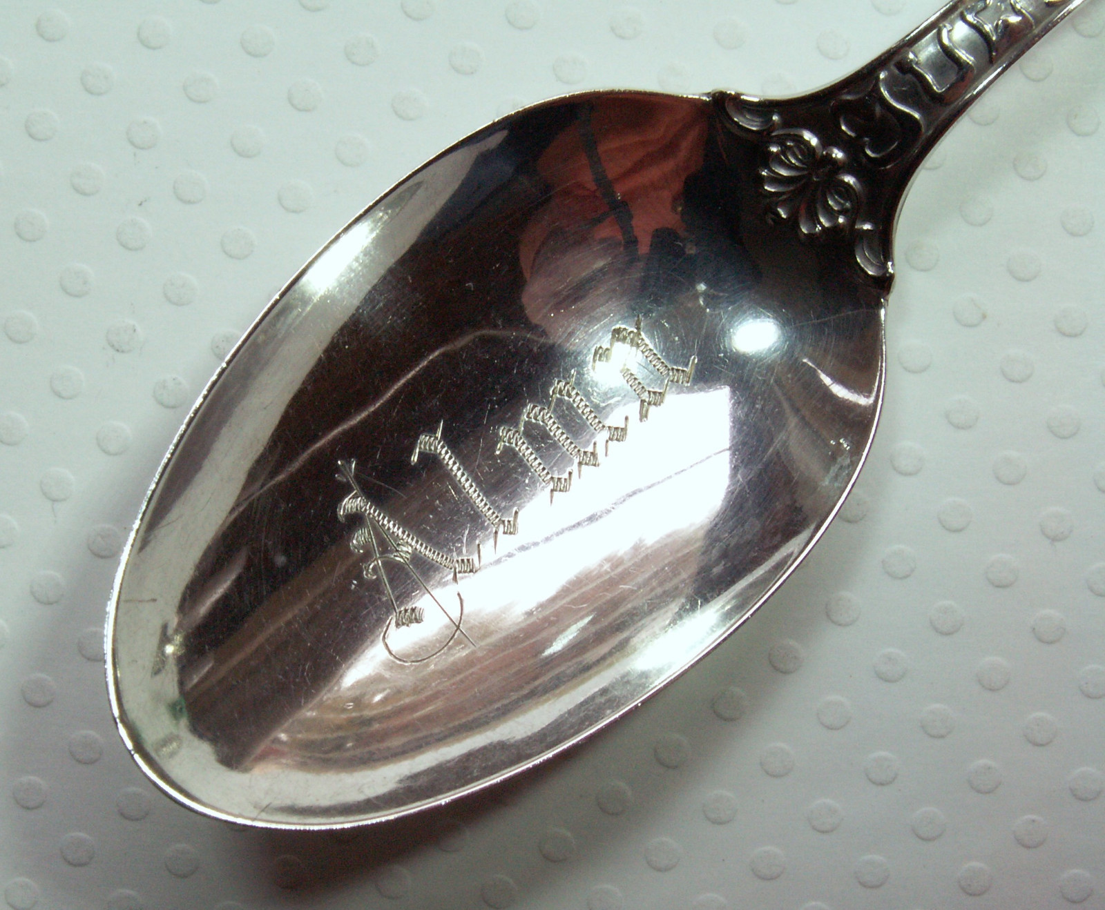 WALLACE ZODIAC STERLING SOUVENIR SPOON JULY LEO Waterlily Flower