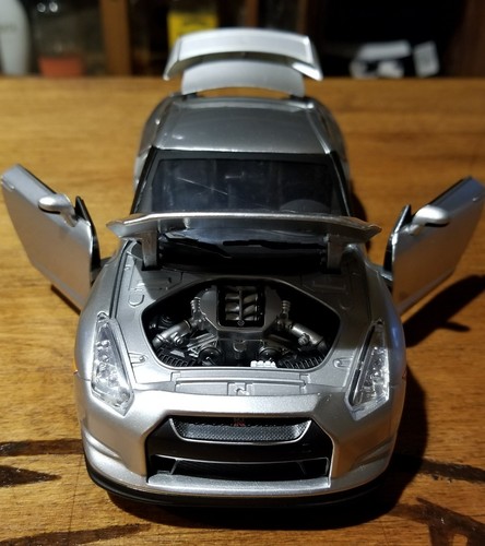 1:24 ワイスピ BRIAN&#39;S NISSAN GT-R R35 SLIVER BRIAN'S NISSAN GT-R (R35) SILVER 