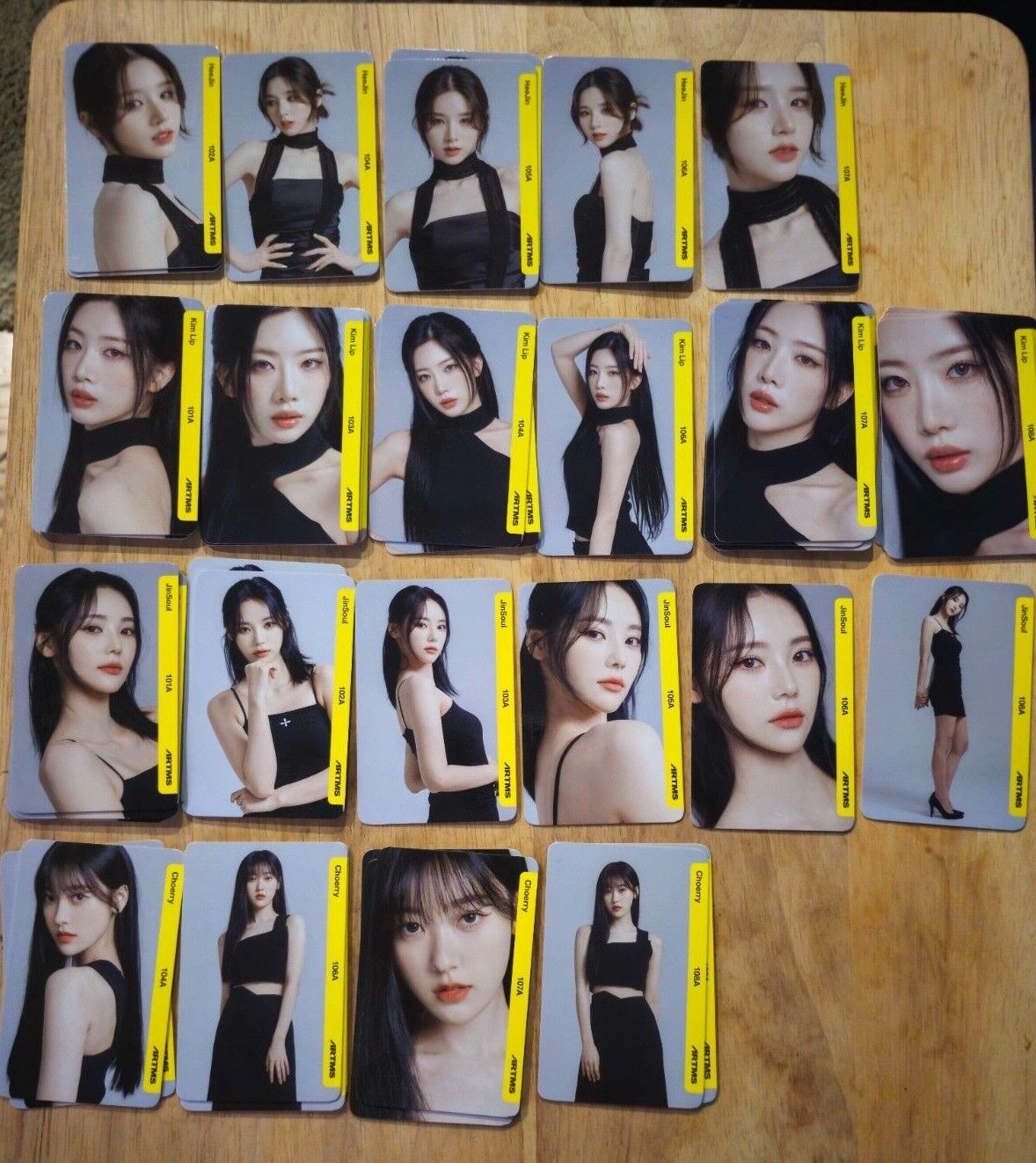 ARTMS Atom01 Unscanned Objekt Photocards Heejin Kim Lip ARTMS Atom01 Unscanned Objekt Photocards Heejin Kim Lip