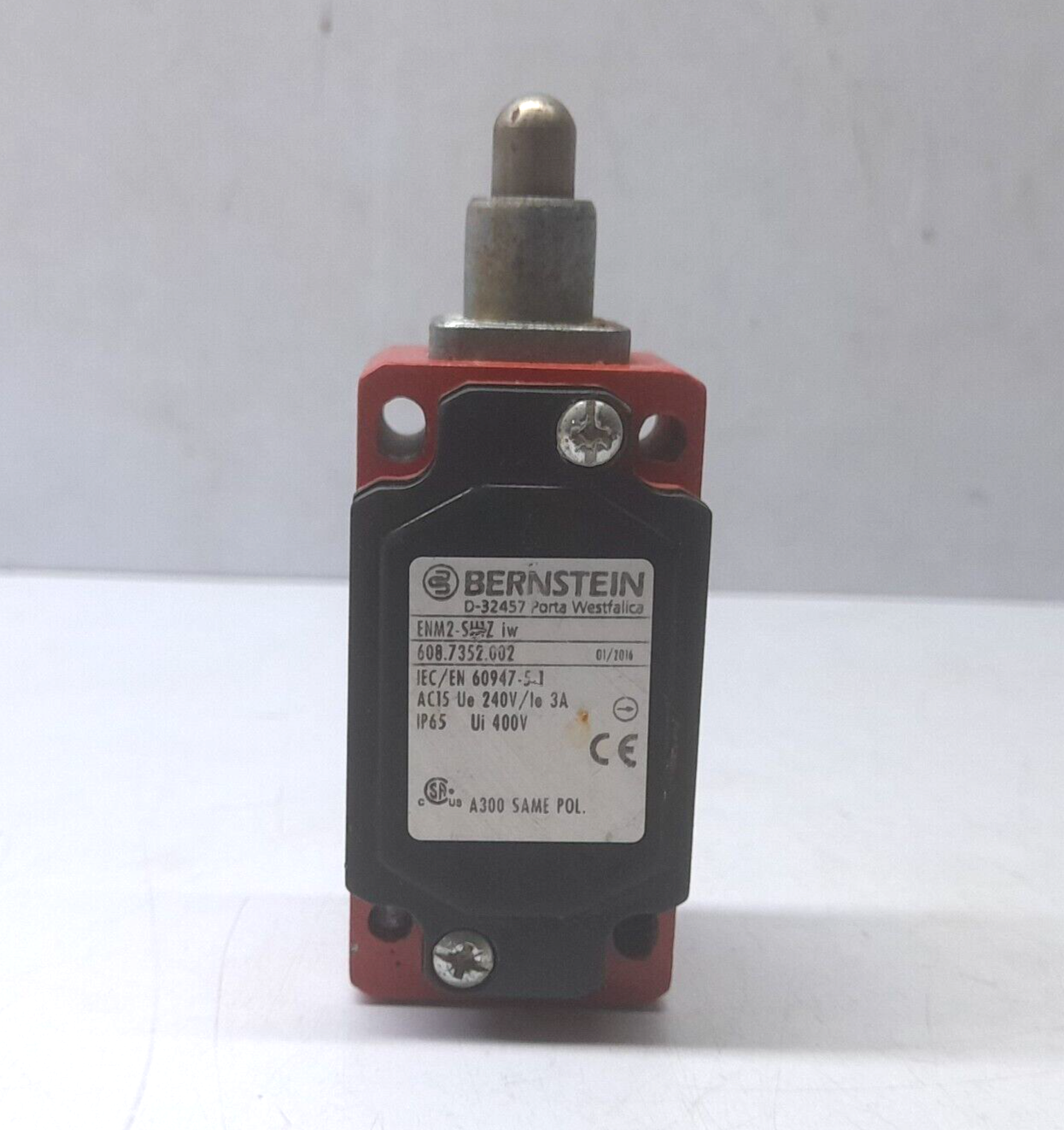 Bernstein ENM2-SU1Z iw Limit Switch 608.7352.002 Ue 240V Ie