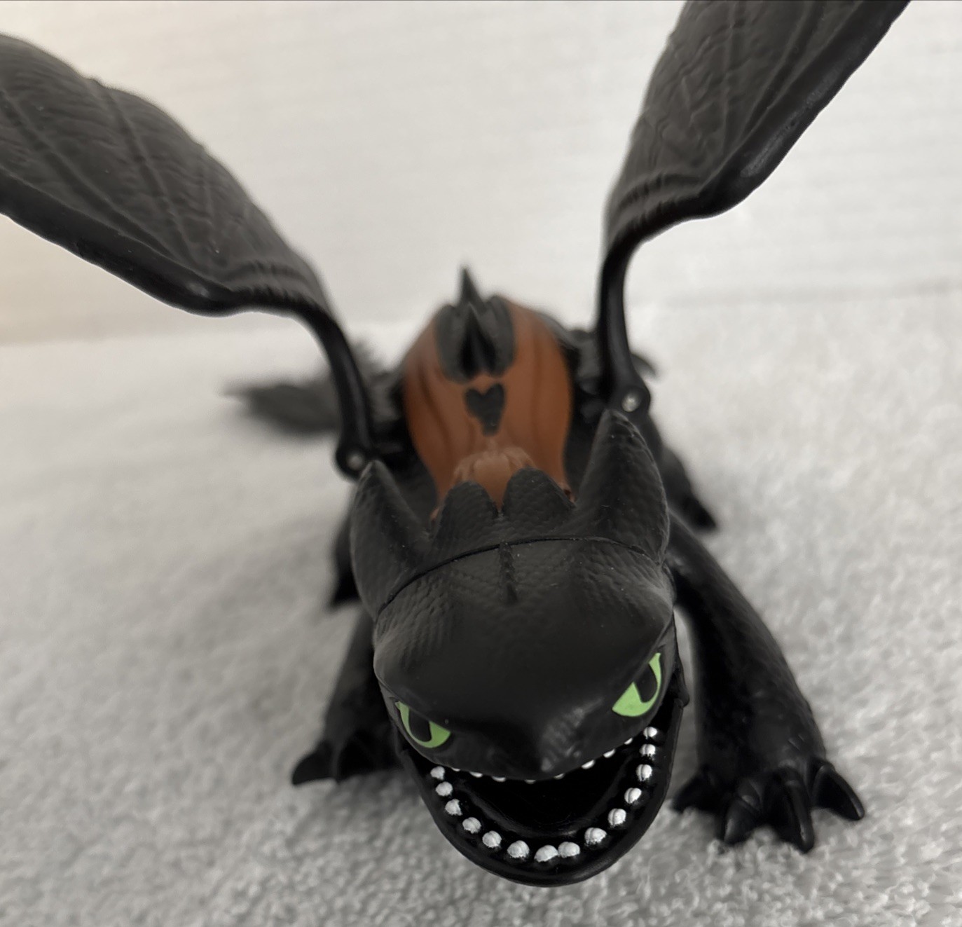 HOW TO TRAIN YOUR DRAGON FIGURE With Moveable Mouth & Wings Excellent Condition