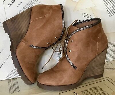

Anthropologie Vanessa Wu Верблюжьи замшевые ботинки на танкетке со шнуровкой 40/9 NIB, Camel golden tan, anthropologie Vanessa Wu