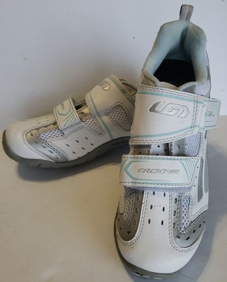 motodiva women's mountain bike shoes