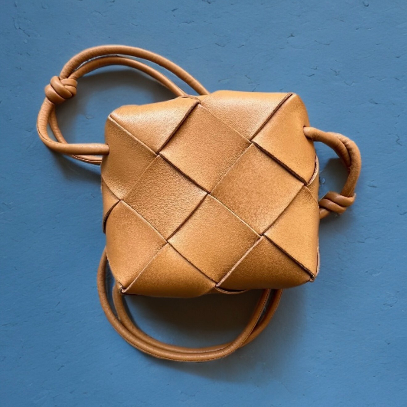 ショルダーバッグ・ポシェット BOTTEGA VENETA   Mini cassette bag in woven nappa Bottega Veneta Mini Cassette Bag | eBay