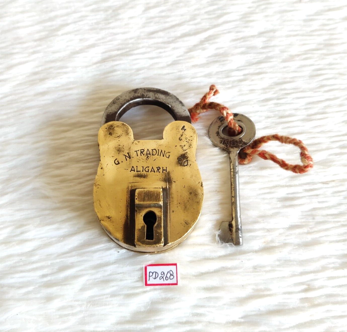 アクセサリー Garni/Tribal Design Padlock PD Vintage GN Trading Aligarh Brass Padlock Working Nice Old