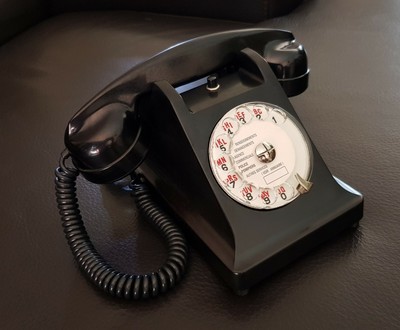 Téléphone Ancien Socotel U43 En Bakélite Noire - Vintage Français - Fonctionnel