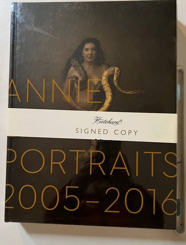 洋書 Annie Leibovitz: Portraits 2005-2016 Annie Leibovitz: Portraits 2005-2016 | PHOTOGRAPHY BOOKS