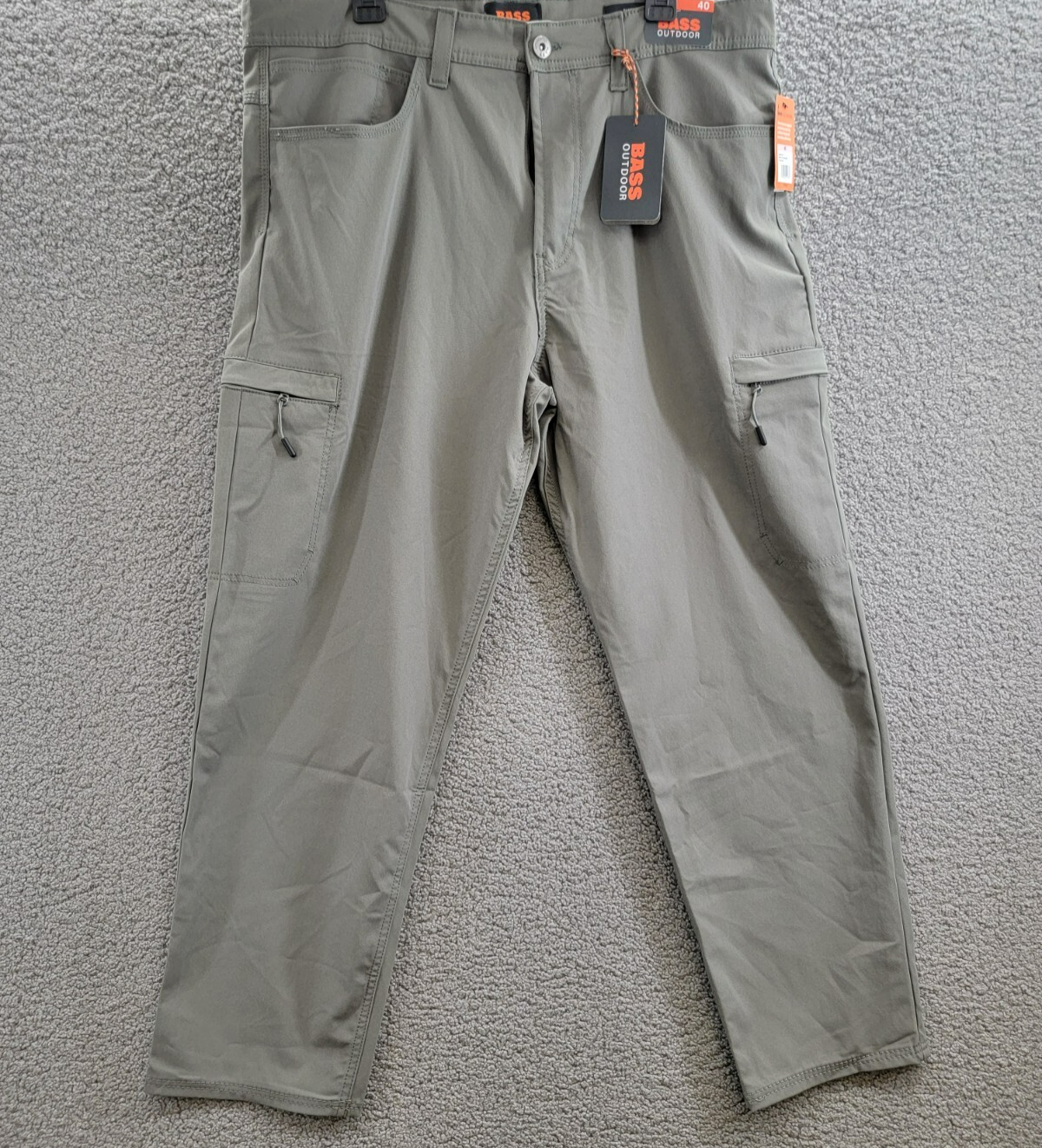BASS OUTDOOR Essential Tech Cargo Pants Men's 40 Castor Gray Button Zip Closure - Picture 2 of 18