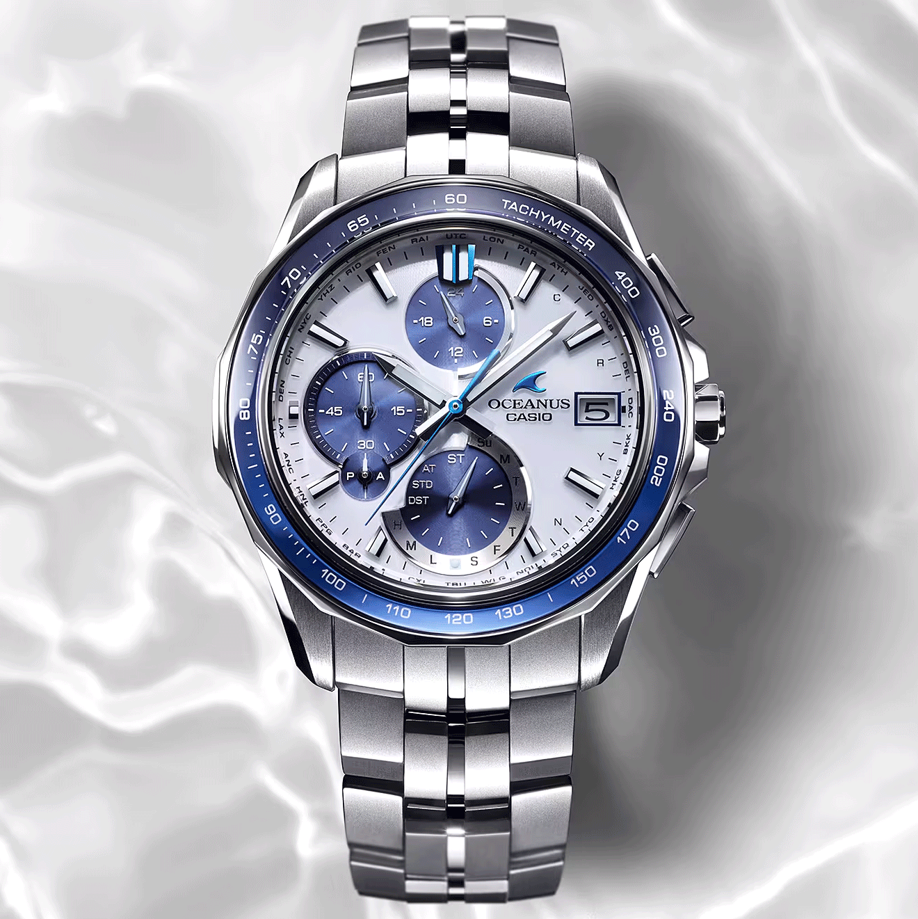 Pre-owned Casio Oceanus Ocw-s7000d-7ajf Manta Titanium Bluetooth Radio Solar Watch 42.8mm