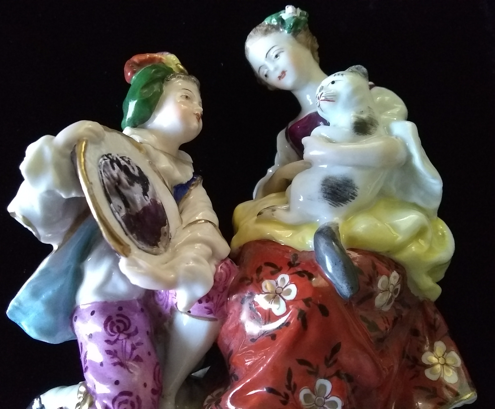 Antique 18th Century Gold Anchor Chelsea Porcelain Figurine