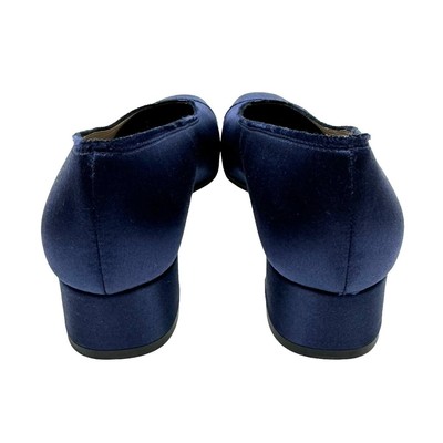 Pre-owned Pedro Garcia Eladia 38 Eu Navy Silk Satin Low Block Heel Slip On Pump $550 In Blue