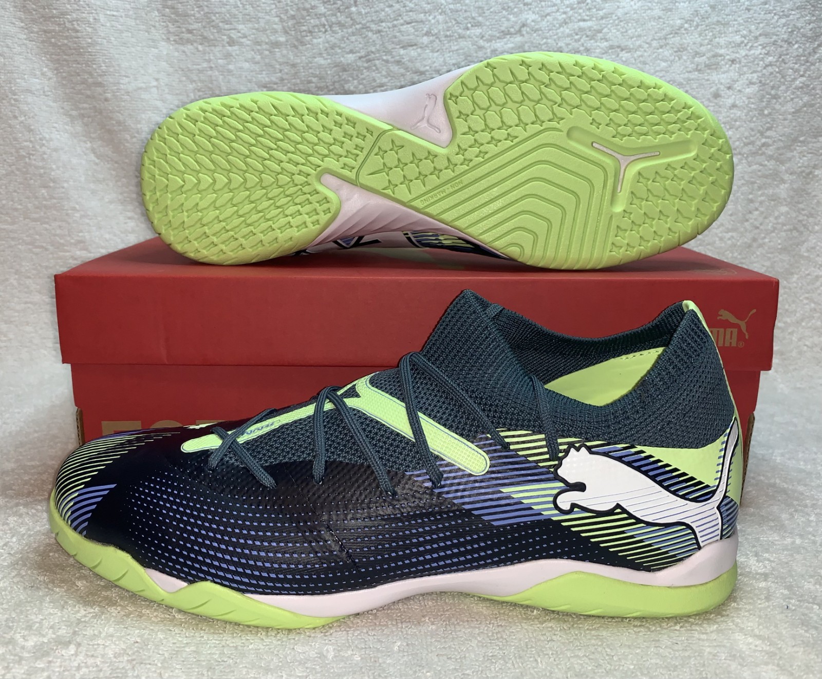 PUMA FUTURE 7 MATCH IT MEN'S SZ 9 INDOOR SOCCER SHOES 107936