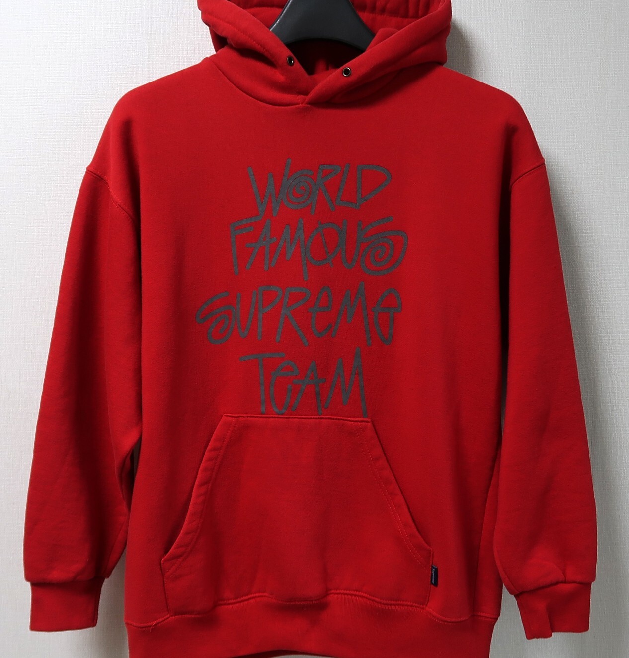 90s Supreme Stussy The World Famous Supreme Team Hoodie USA 90s Supreme Stussy The World Famous Supreme Team Hoodie USA