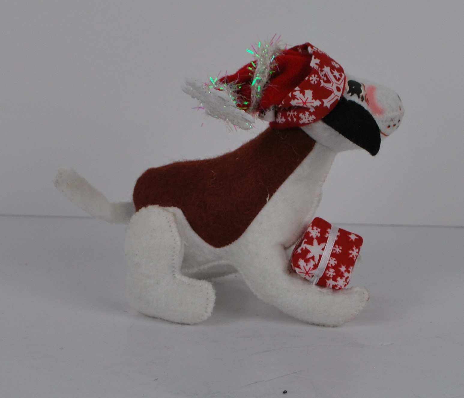 Annalee Christmas  Beagle Dog Puppy 2009