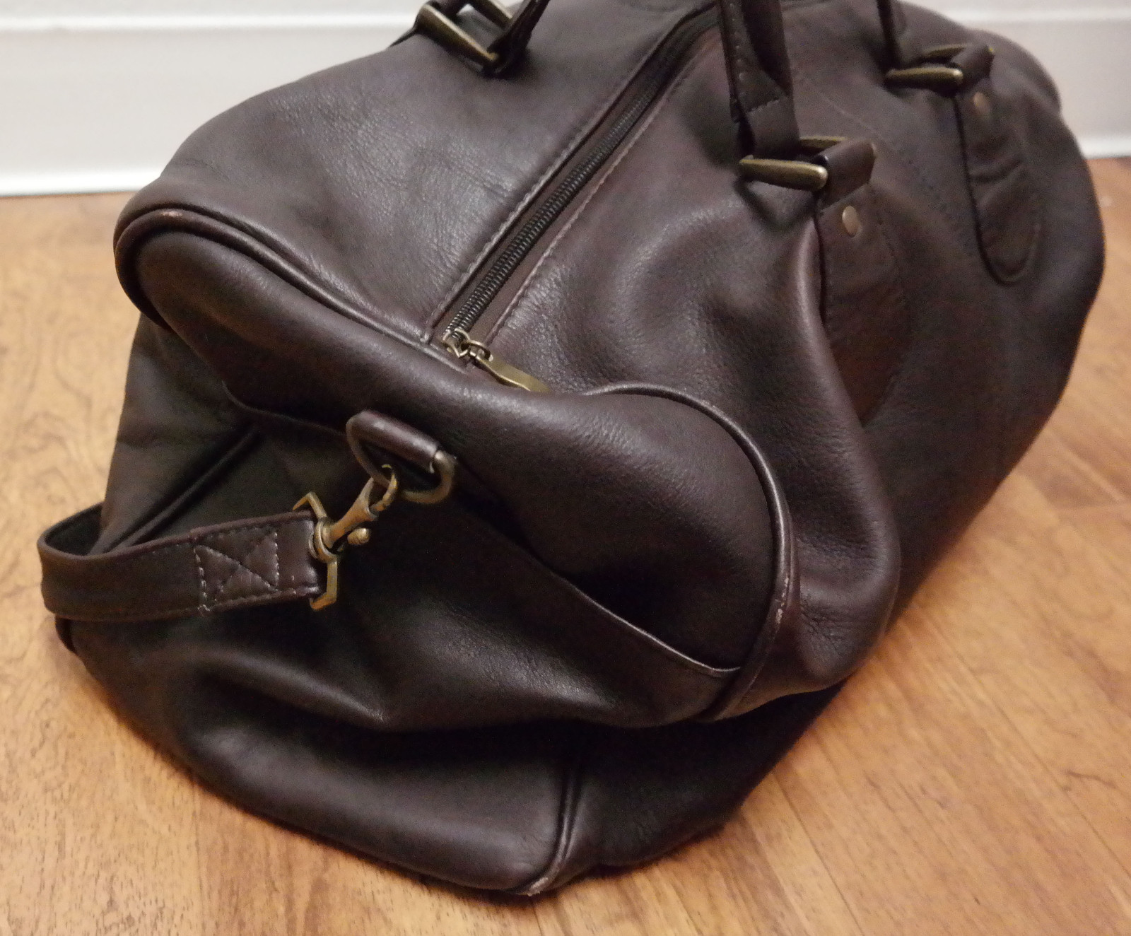 Wilsons Leather Duffel Bag - Columbian Brown Leather - Originals Adventure Bound