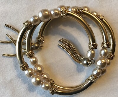 VINTAGE EARLY MIRIAM HASKELL PEARL WRAP AROUND BRACELET M7