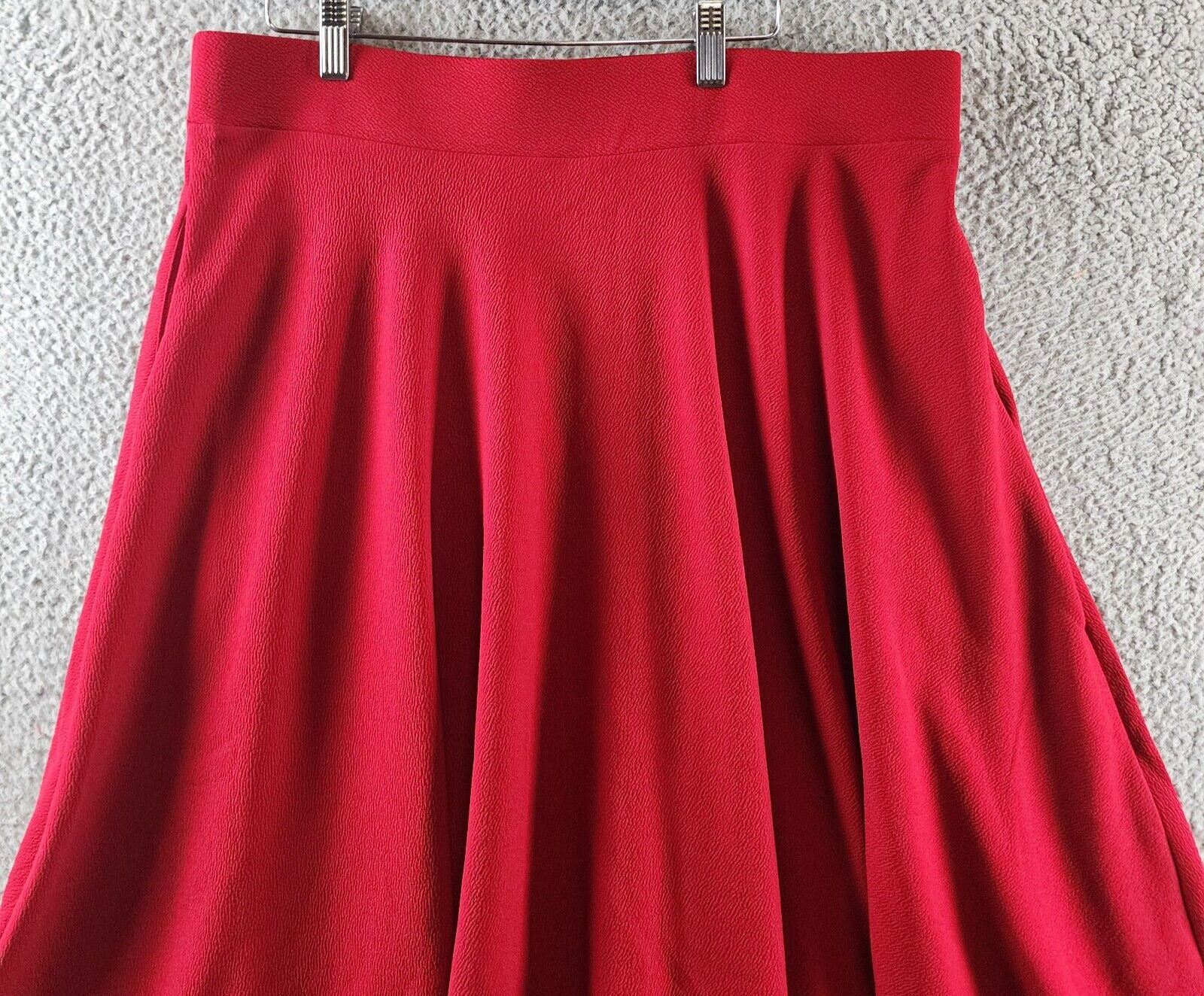 White Mark Plus Size Flared Midi Skirt Women's 1XL Red Pull On Style 2 Pockets - Picture 9 of 13