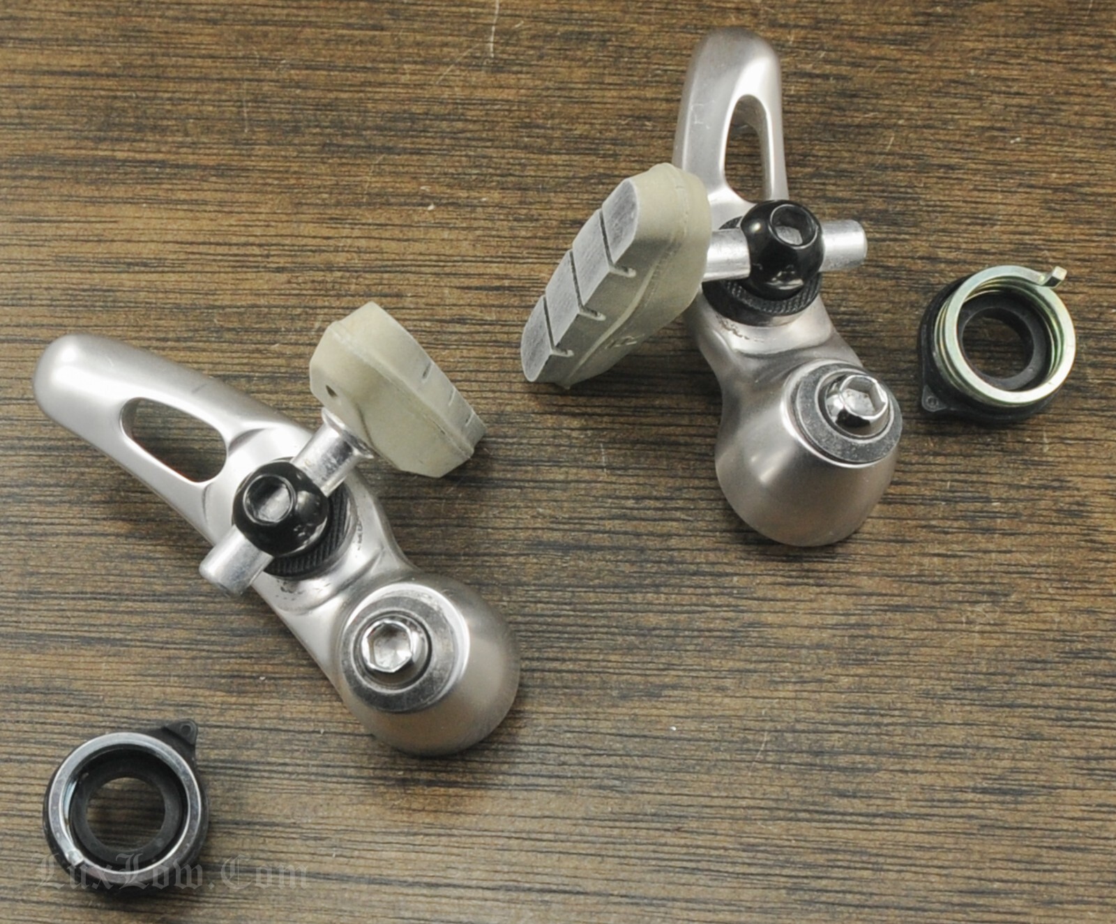 パーツ SHIMANO XTR BR-M900 Vintage Shimano XTR BR-M900 Cantilever Brake Caliper Set MTB