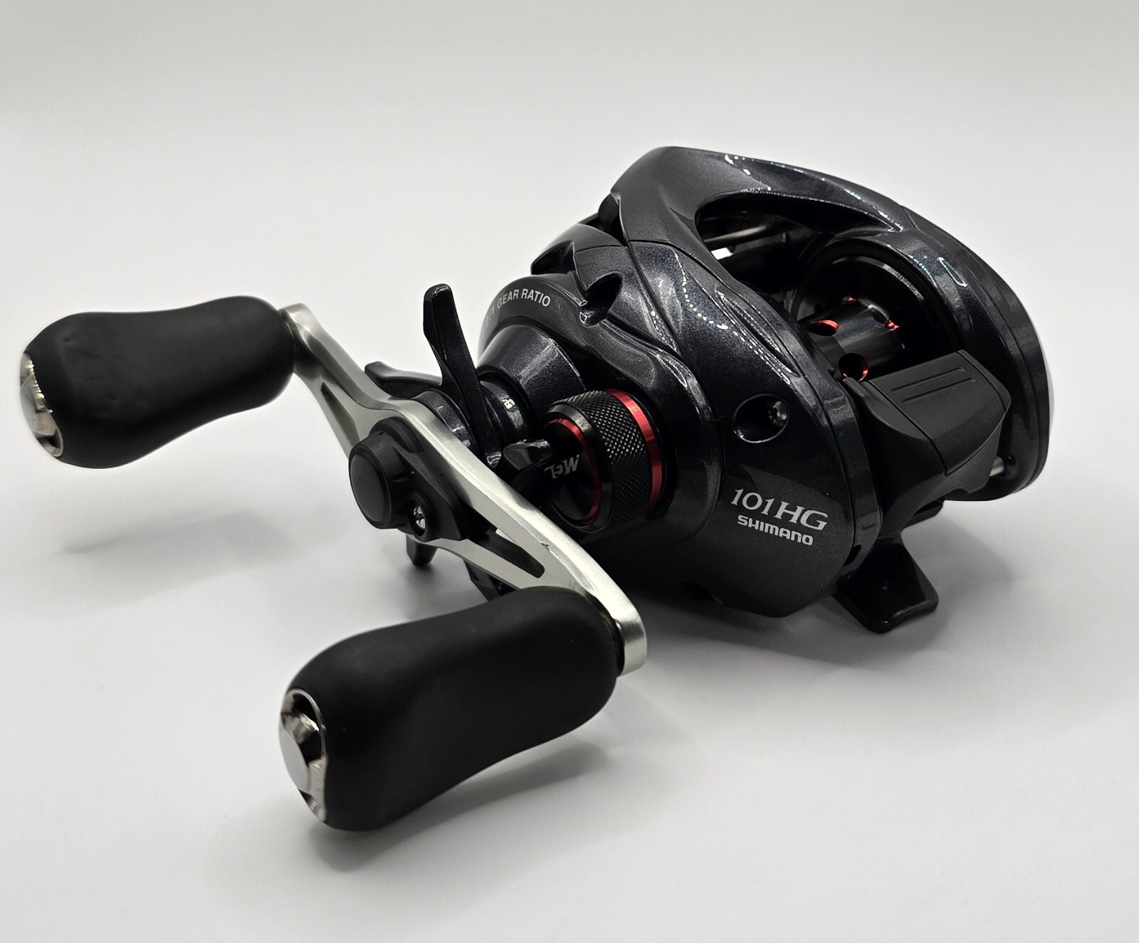 シマノ　カシータス MGL 101HG　SHIMANO CASITAS Baitcasting Reel CASITAS MGL 101HG Left 7.2:1 Fishing Reel