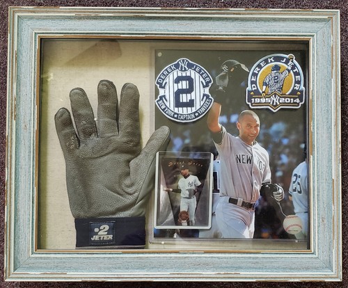 Yankees Derek Jeter 2012 GAME USED Jordan Batting Glove display ~ STEINER COA