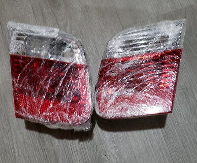 02-05 BMW Pair E46 RED/CLEAR TAIL LAMP LEFT SIDE OEM TRUNK LID tails NEW  Depo