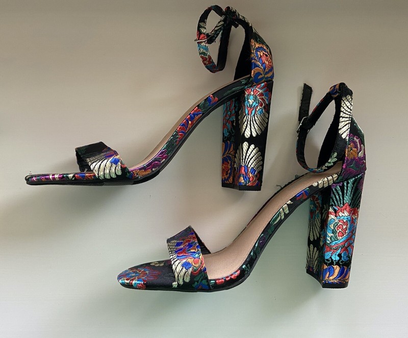 size 9 block heels