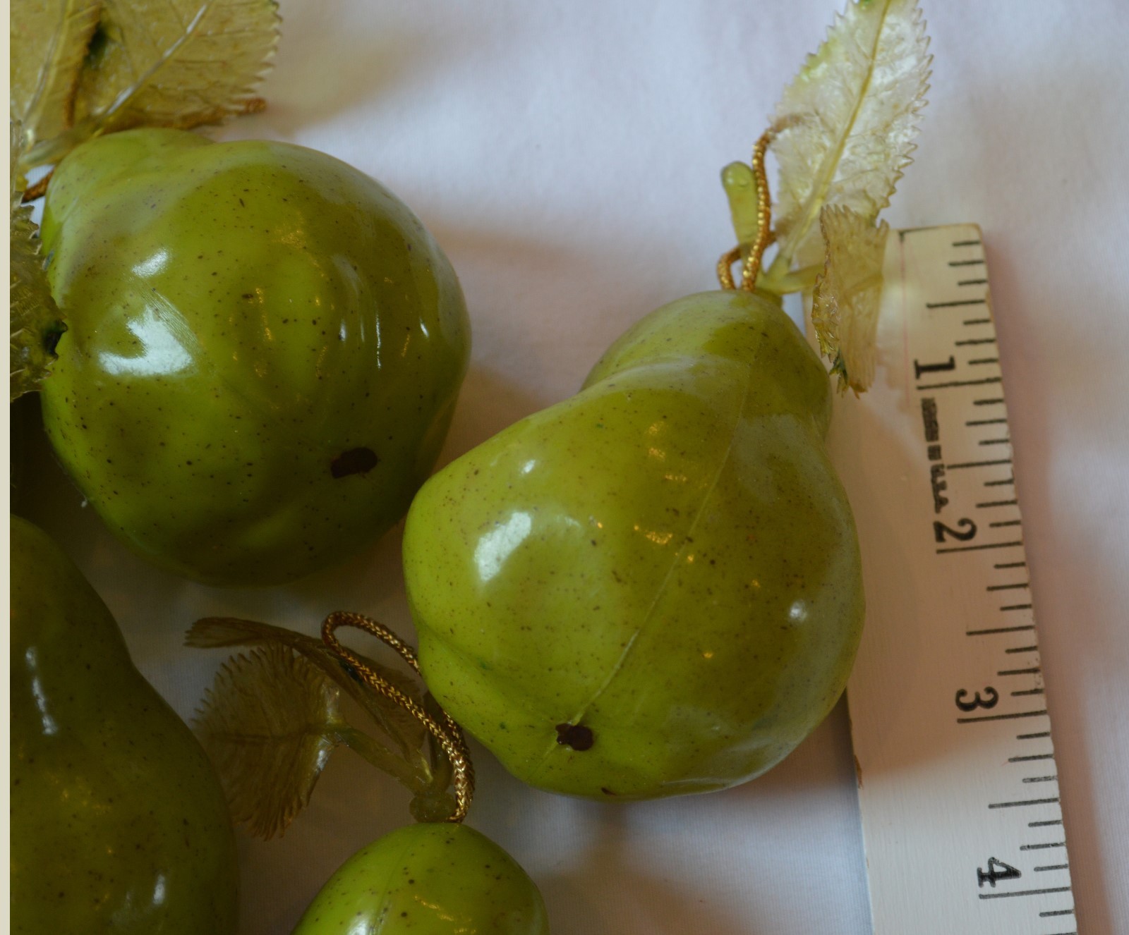 Fake Pears Green Artificial Faux Ornaments Plastic Play Food Lot of Six 6