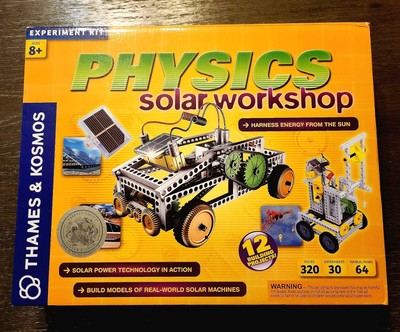 Physics Solar Workshop Experiment Kit by Thames & Kosmos (320 Pieces) - 2014