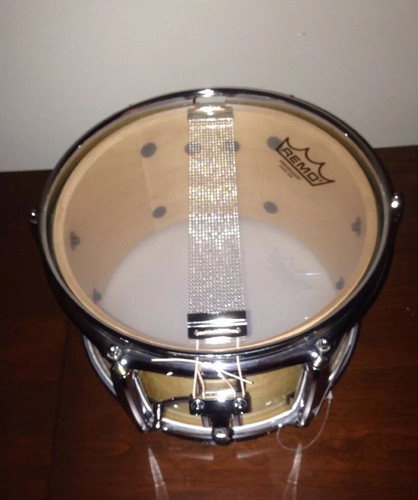 Pearl Maple Popcorn Snare Drum - 10 inch x 6 inch Natural Finish New Ambassadors