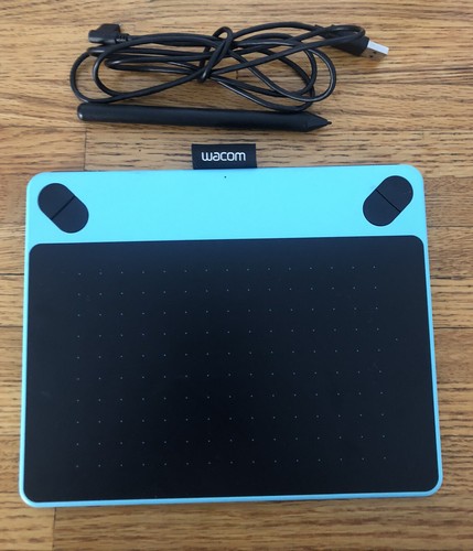 PC周辺機器 Wacom - wacom INTUOS Creative Pen &amp; Touch Tablet Wacom Intuos: Creative Pen Tablet