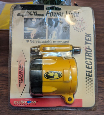 Electro-Tek Magnetic Mount Power Light 10716