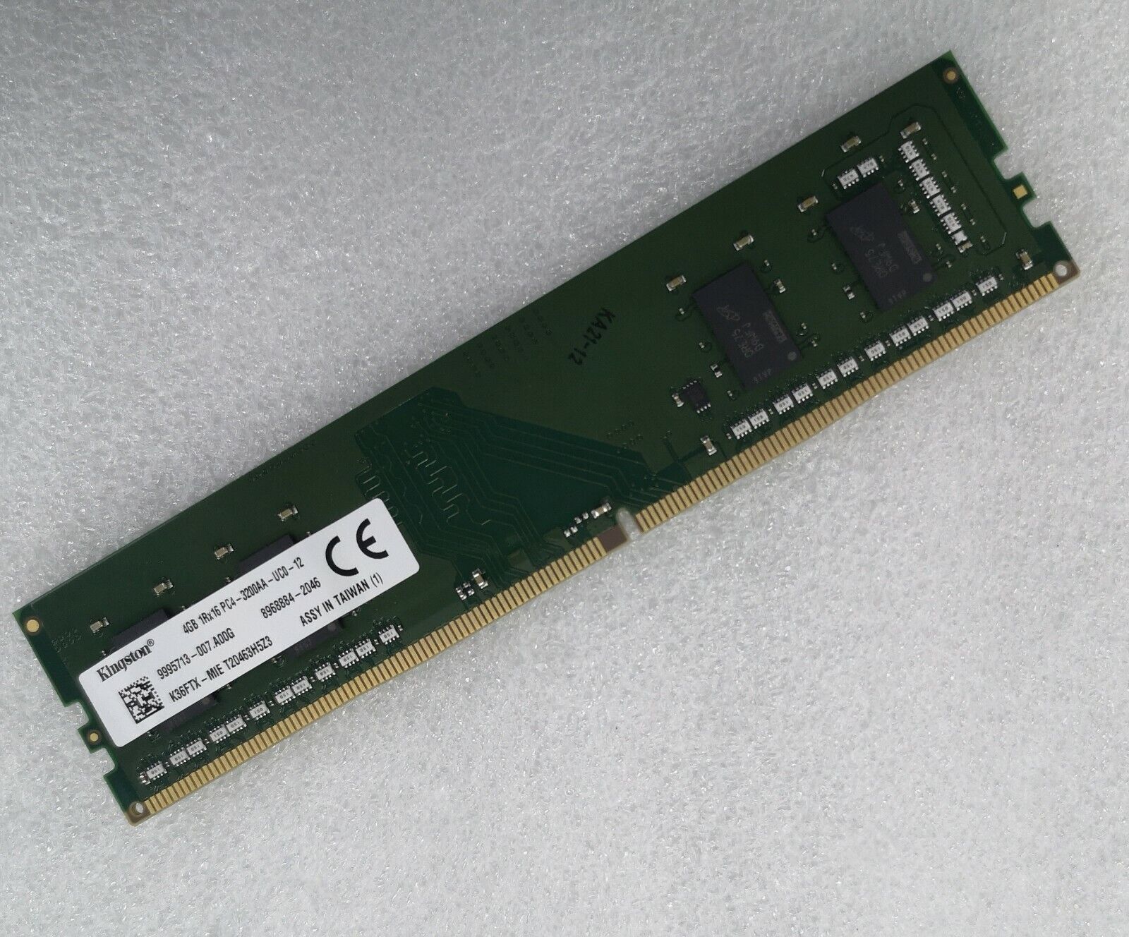 Kingston 4GB DDR4 3200MHz Desktop DIMM RAM 1Rx16 PC4-25600 Kingston 4GB DDR4 3200MHz Desktop DIMM RAM 1Rx16 PC4-25600