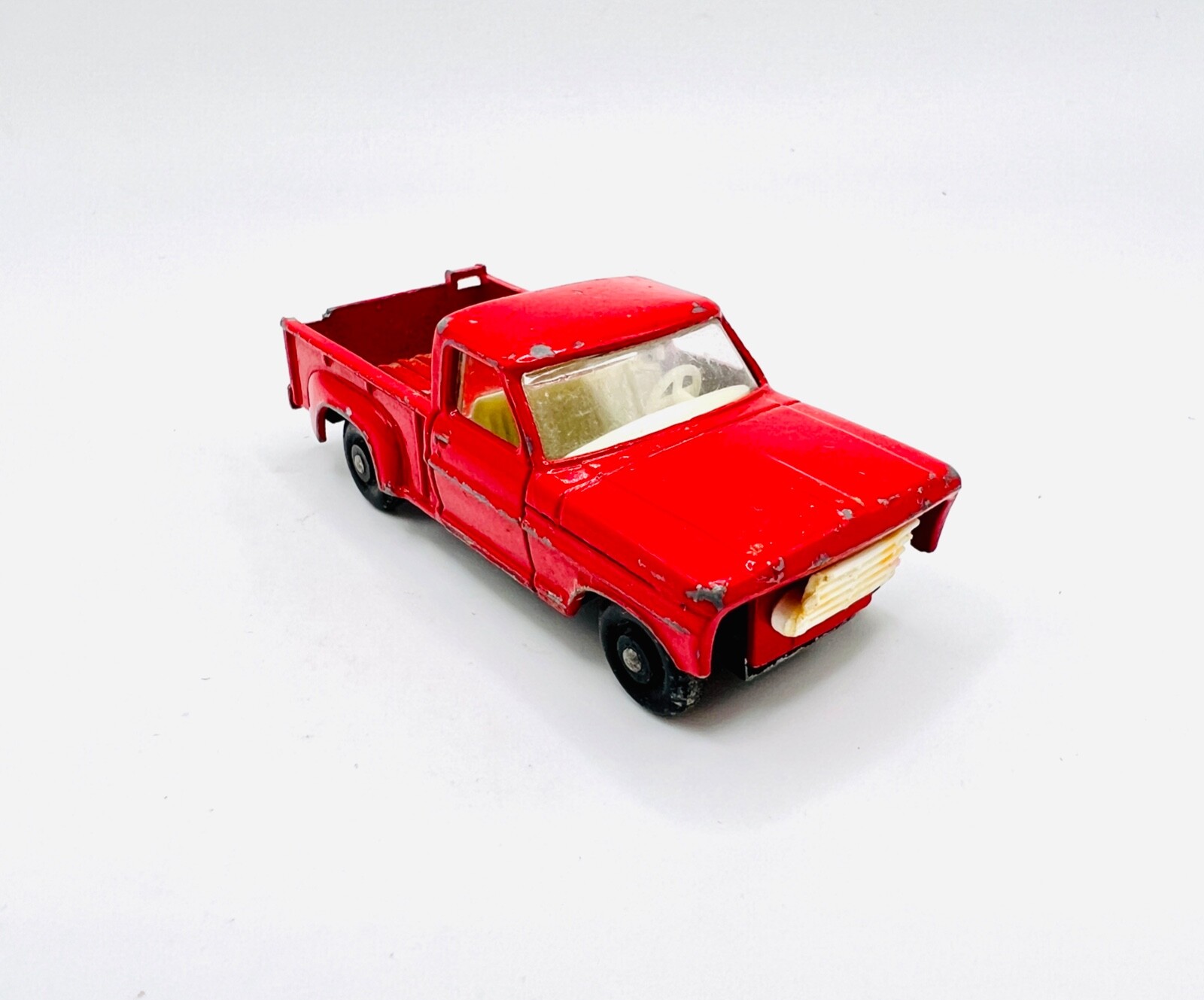 イギリスSuperfast製　6番　FORD PICK-UP Vintage Matchbox #6 Ford Pick-up Red Truck England Lesney | eBay