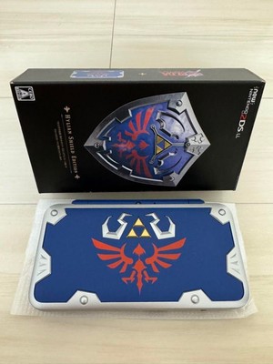 Nintendo 2DS LL - The Legend of Zelda HYLIAN SHIELD Limited Japan Console