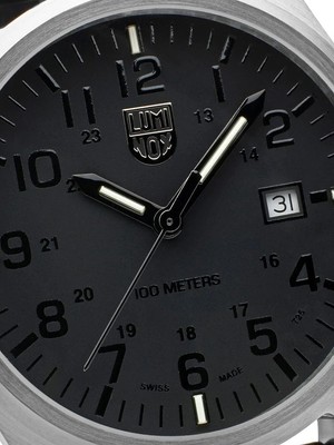 Pre-owned Luminox X2.2502 Patagonia Steel Mens Watch 44mm 10atm