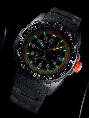 Pre-owned Luminox Xb.3731 Mens Watch Bear Grylls Mountain 43mm 20atm