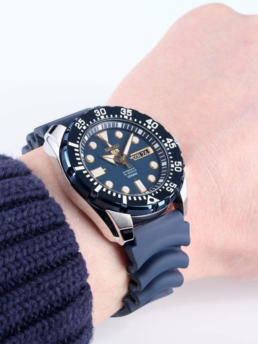 Pre-owned Seiko 5 Automatic Divers Men's Sports Blue Ion Plated Watch Srp605k2 Us4