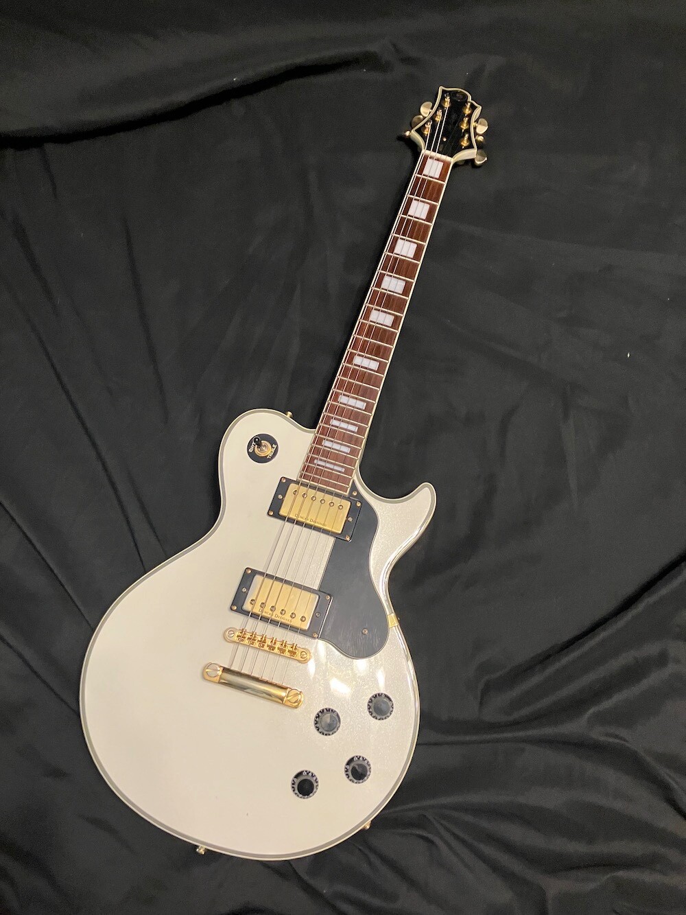 Greg Bennett Avion AV 7 　レスポール　ギター Greg Bennett By Samick Avion AV 7 (Les Paul Style) Ebony